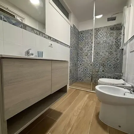 Eleonora Con Piscina Privata A Villa *