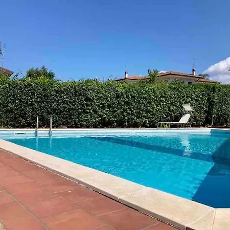 Eleonora Con Piscina Privata A * Sabaudia